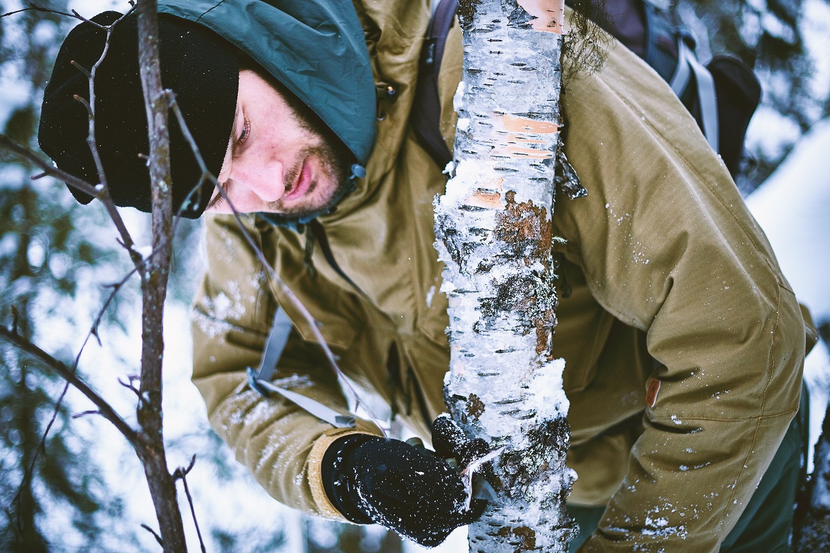 Zimowy bushcraft – jaką kurtkę wybrać?